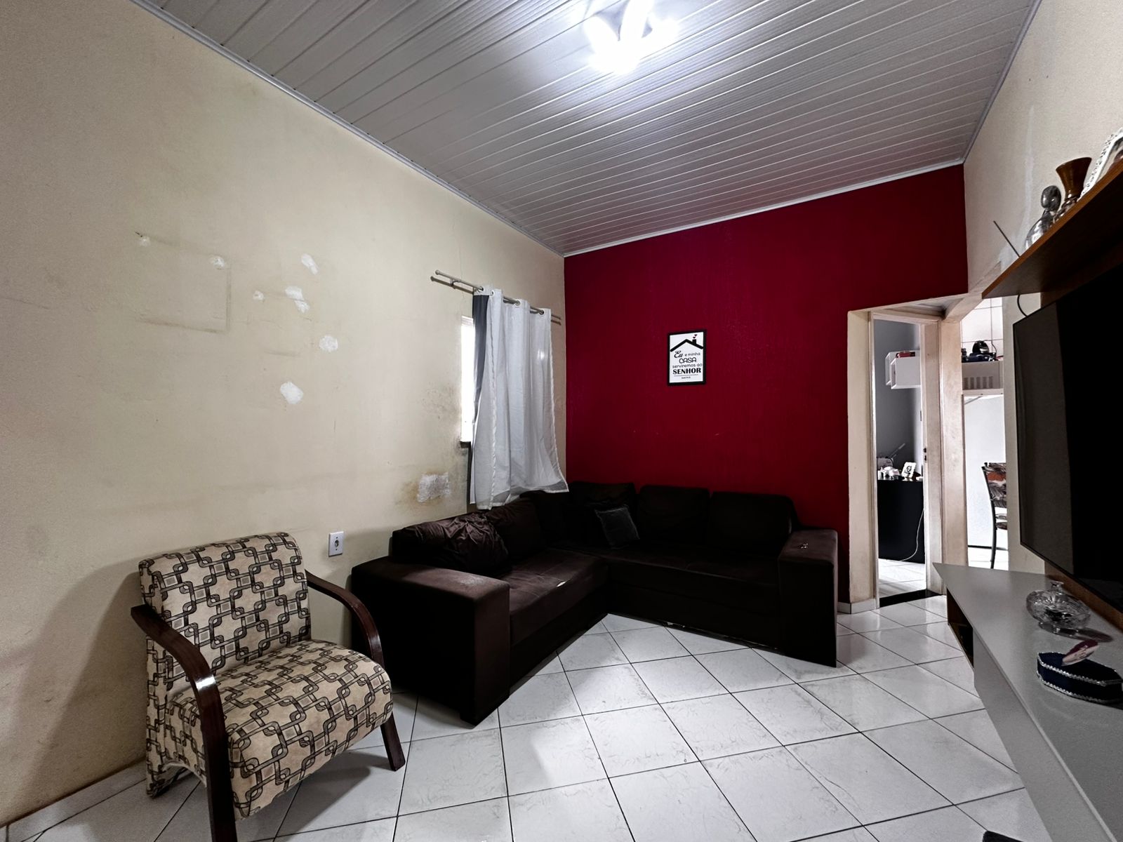 Vende casa no bairro Moises Reis