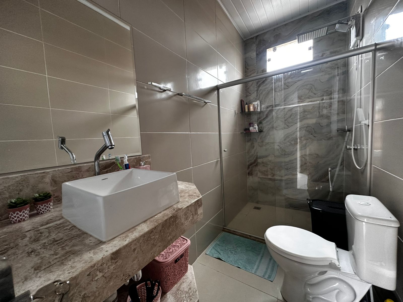 Vende casa no bairro Moises Reis