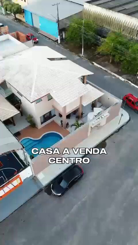 Vende Casa Duplex no Centro
