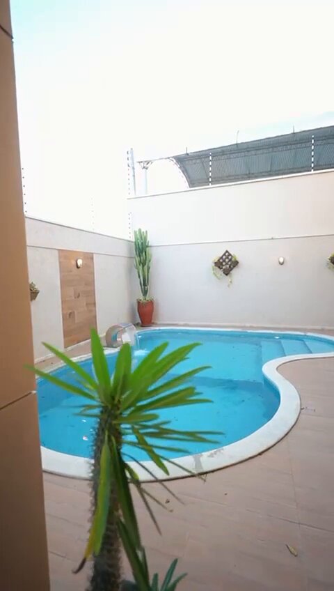 Vende Casa Duplex no Centro