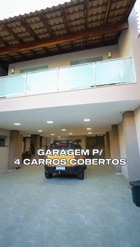 Vende Casa Duplex no Centro