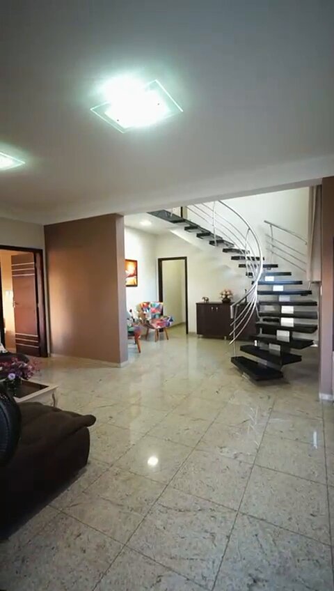 Vende Casa Duplex no Centro