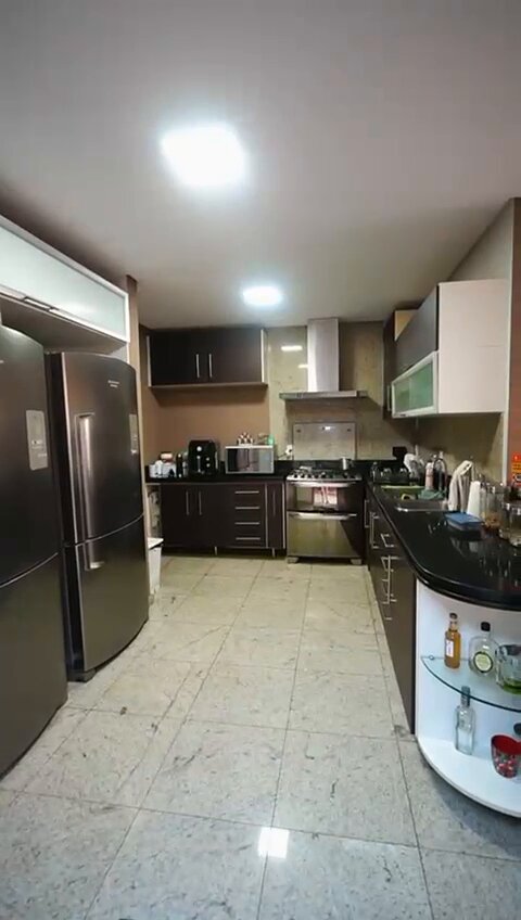 Vende Casa Duplex no Centro