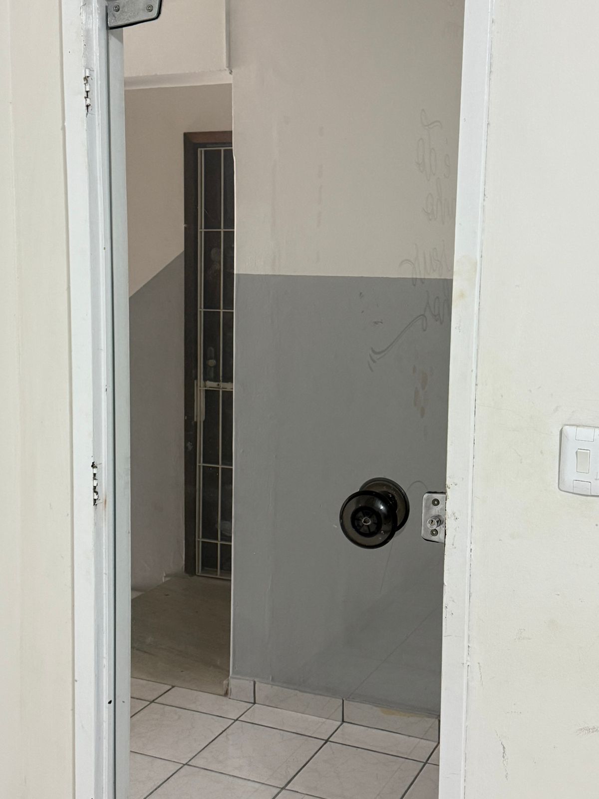 ALUGA SALA COMERCIAL COM AR-CONDICIONADO