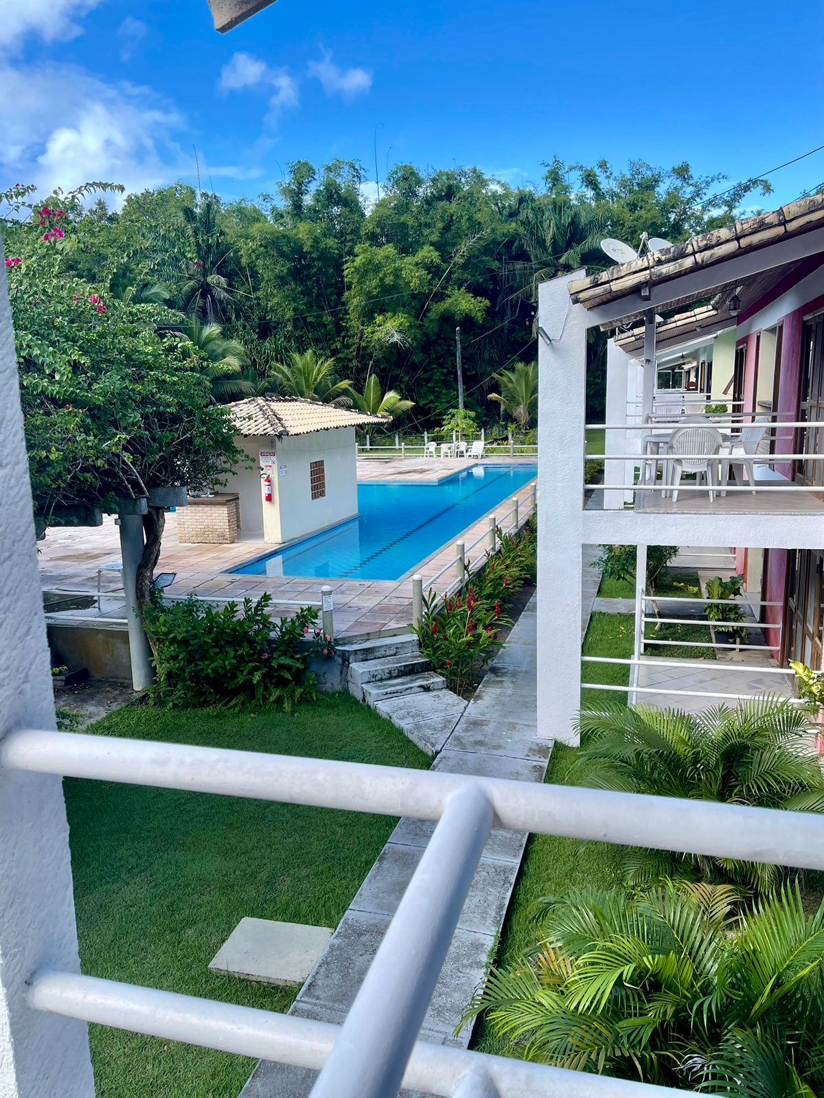 Vende apartamento mobiliado em  Porto Seguro