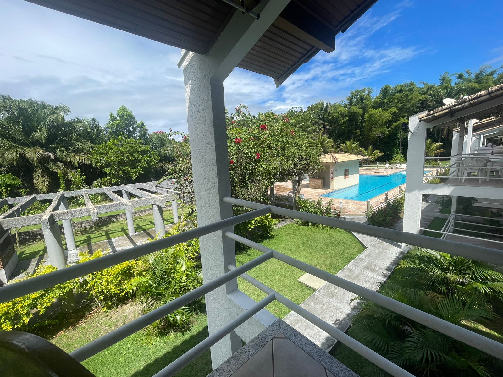Vende apartamento mobiliado em  Porto Seguro