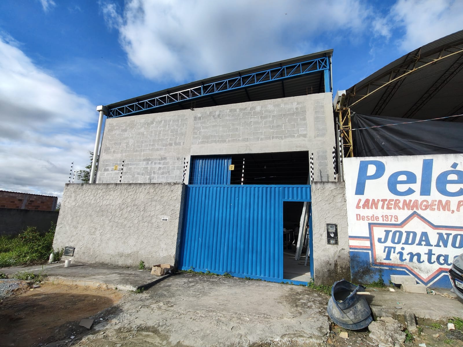 Vende-se Galpão no Santa Edwirges 
