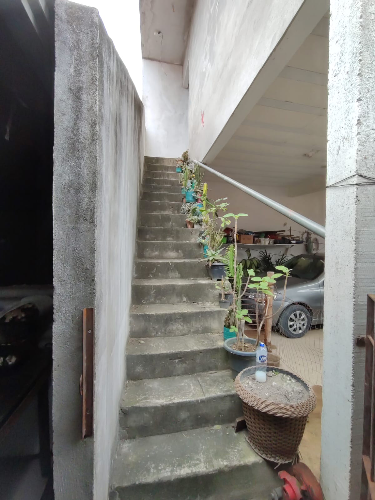 Vende  Casa com piscina no bairro Alto da Boa Vista