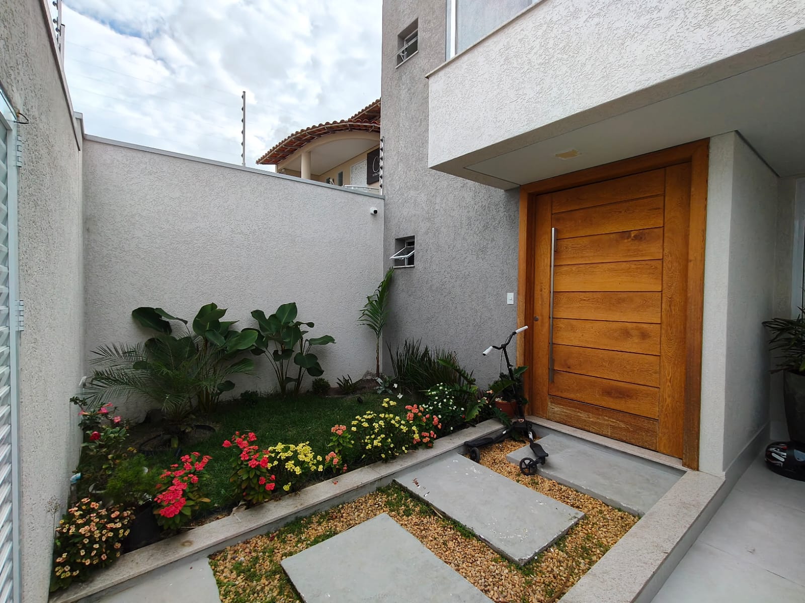 Vende Casa de Alto Padrão no bairro Centauro 