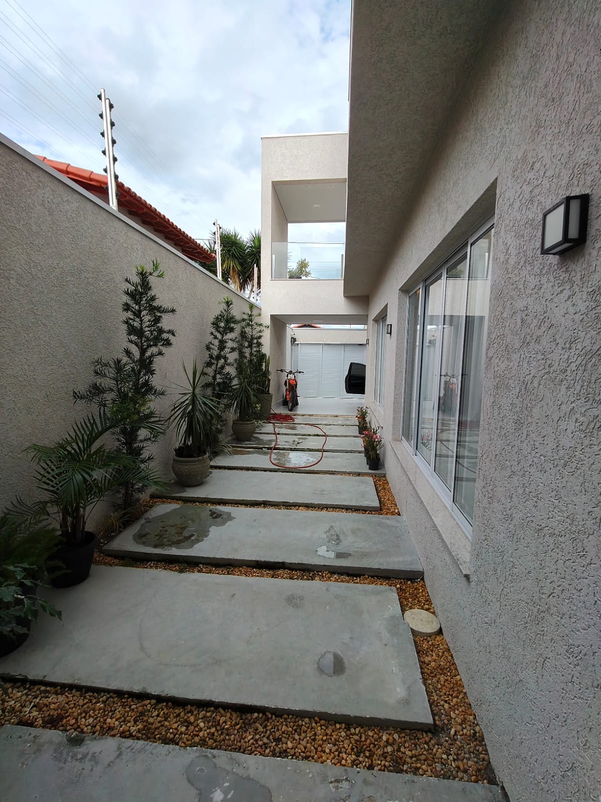 Vende Casa de Alto Padrão no bairro Centauro 