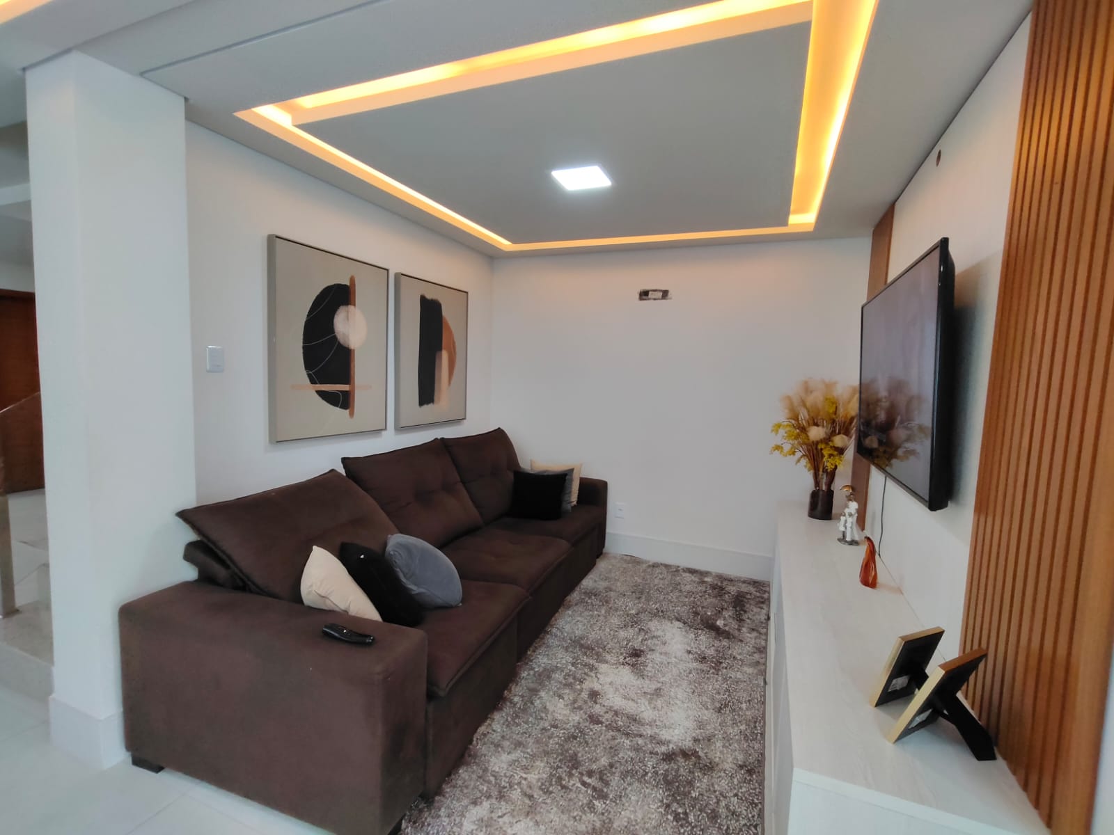 Vende Casa de Alto Padrão no bairro Centauro 