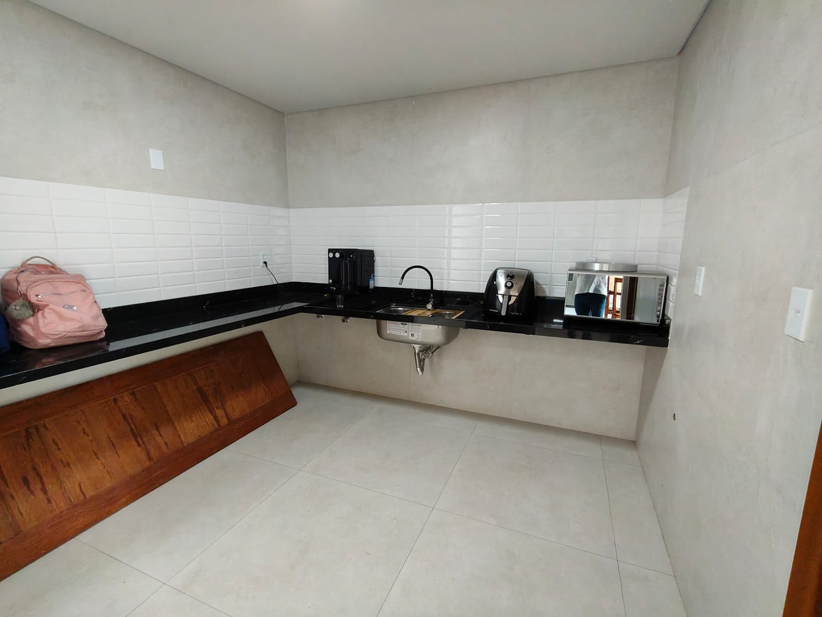 Vende Casa de Alto Padrão no bairro Centauro 