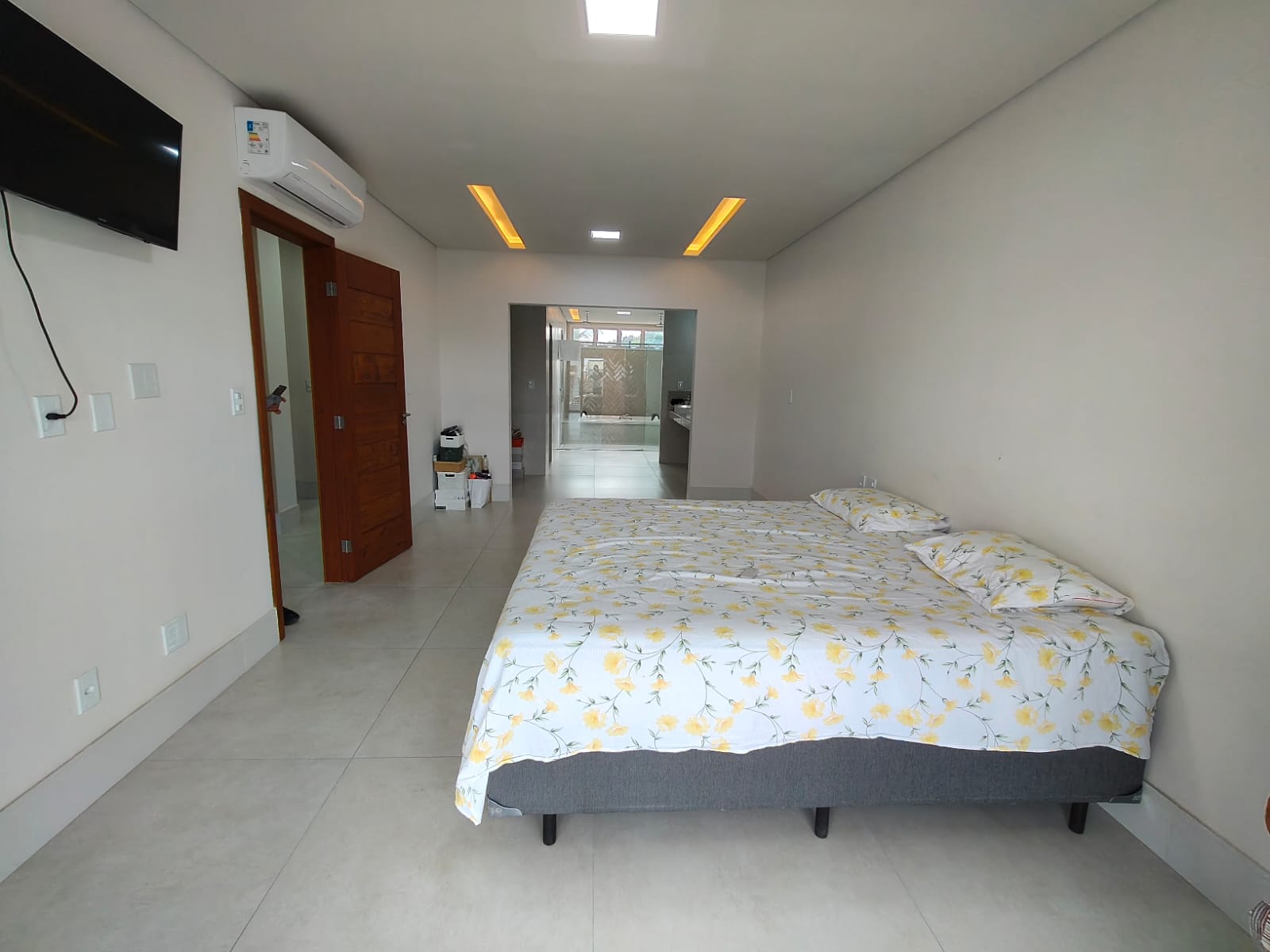 Vende Casa de Alto Padrão no bairro Centauro 