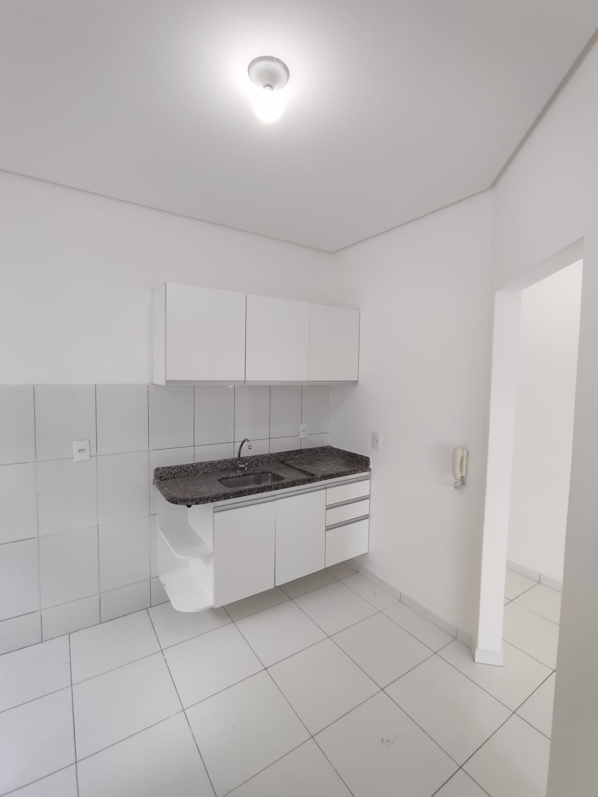 Aluga Apartamento no Bairro Alamar