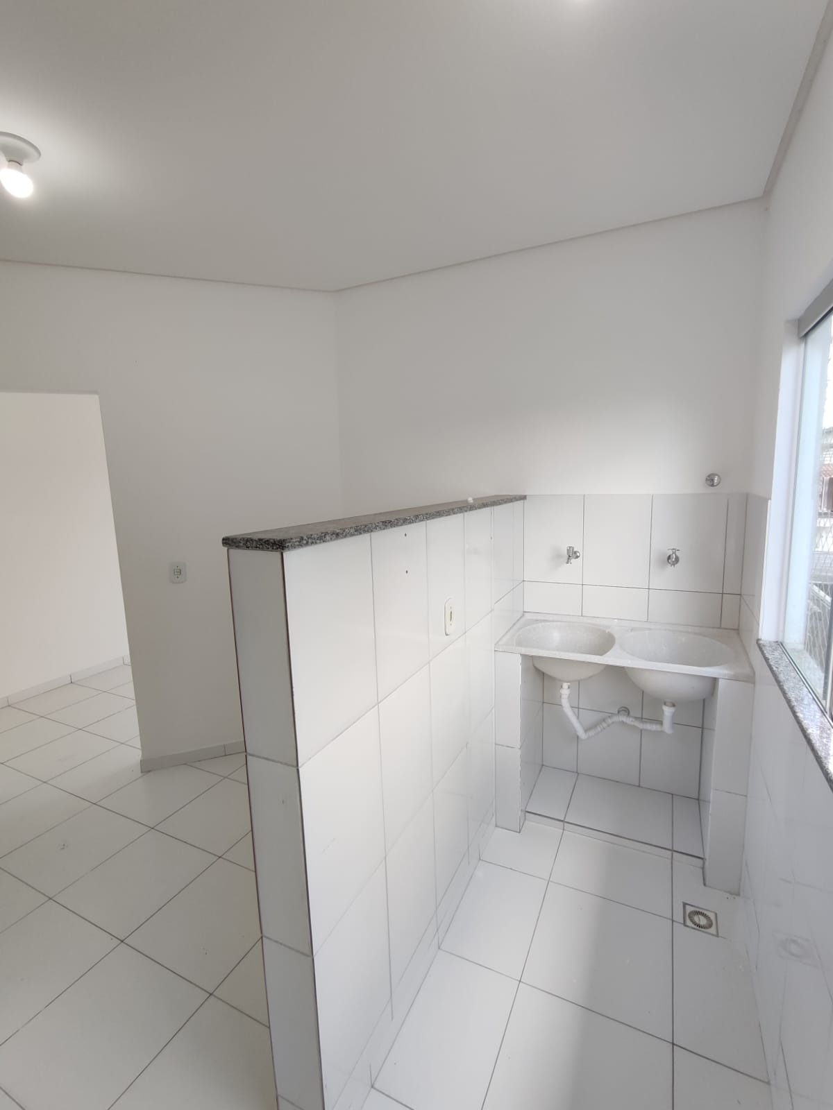 Aluga Apartamento no Bairro Alamar