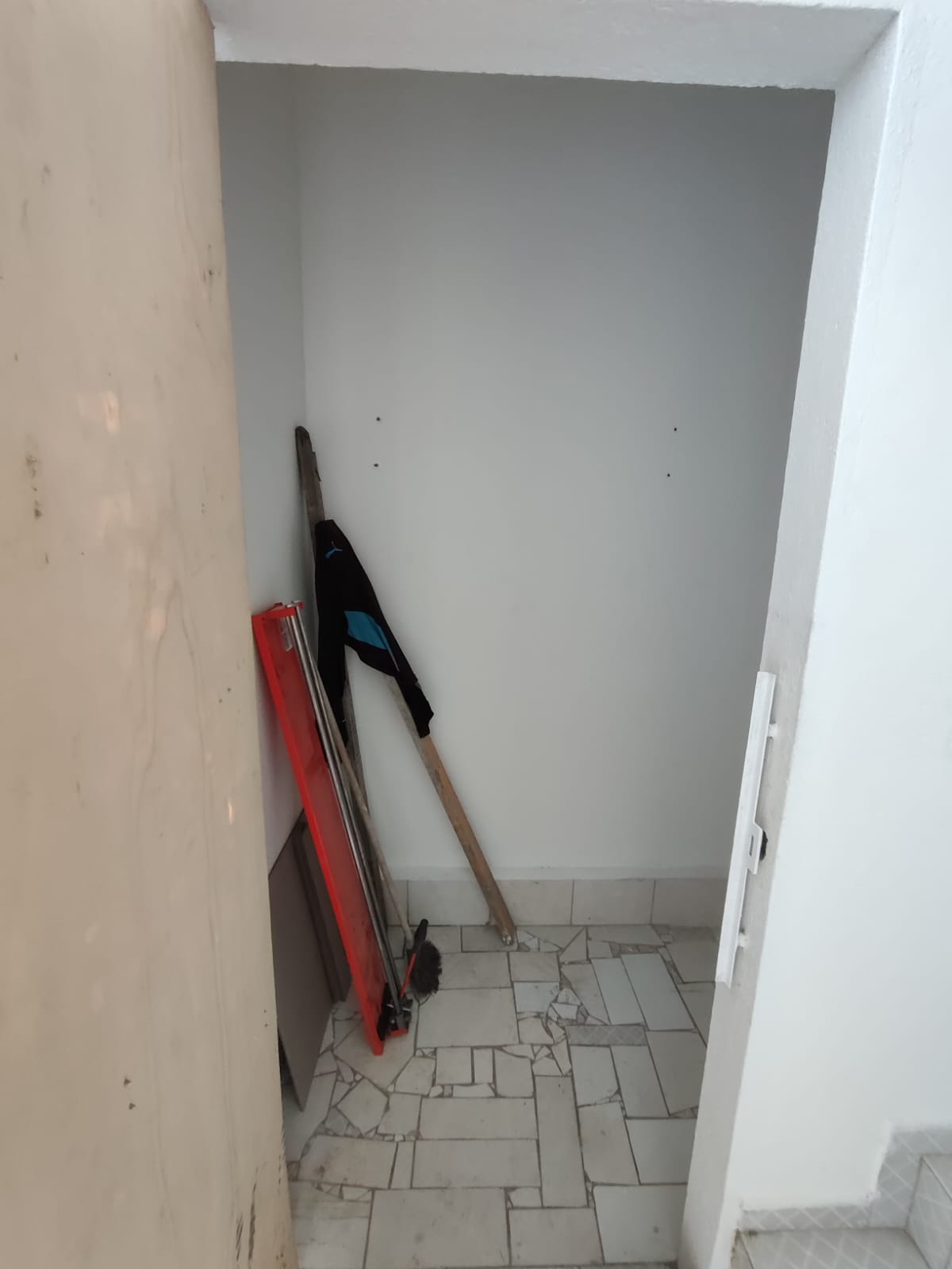 Aluga Apartamento Amplo no Bairro Alamar