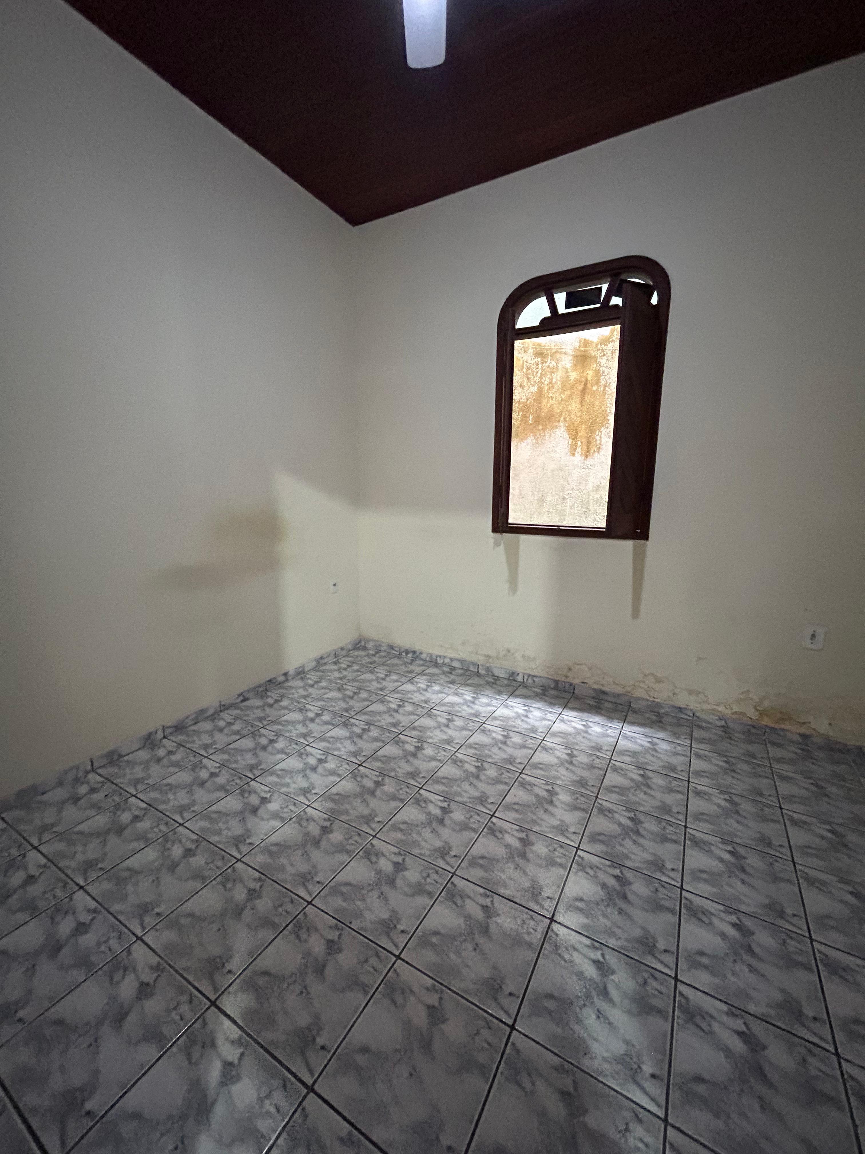 Aluga Casas Comerciais no Centro