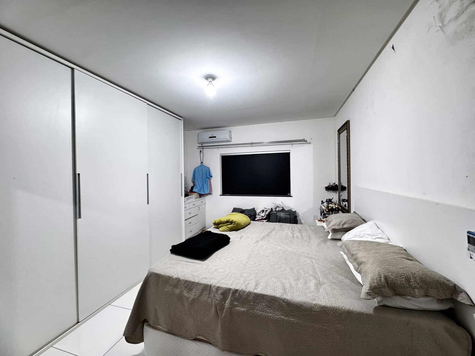 Vende Bela Casa no Antares