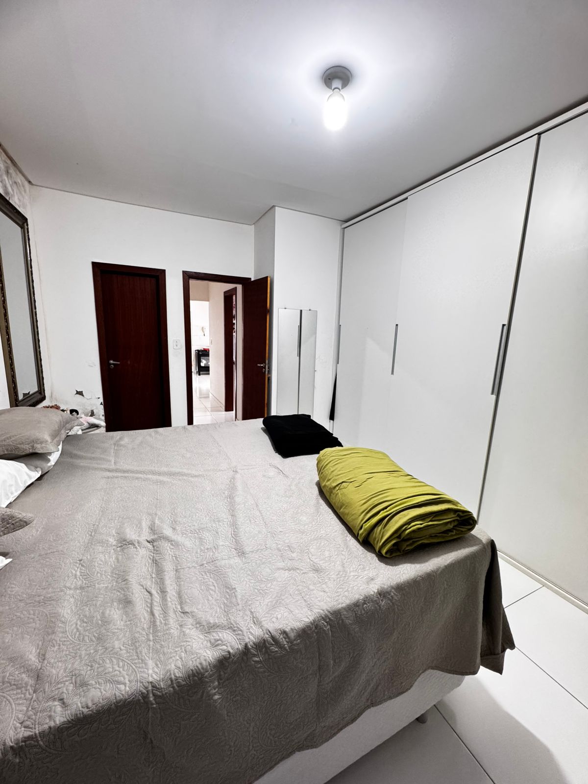 Vende Bela Casa no Antares