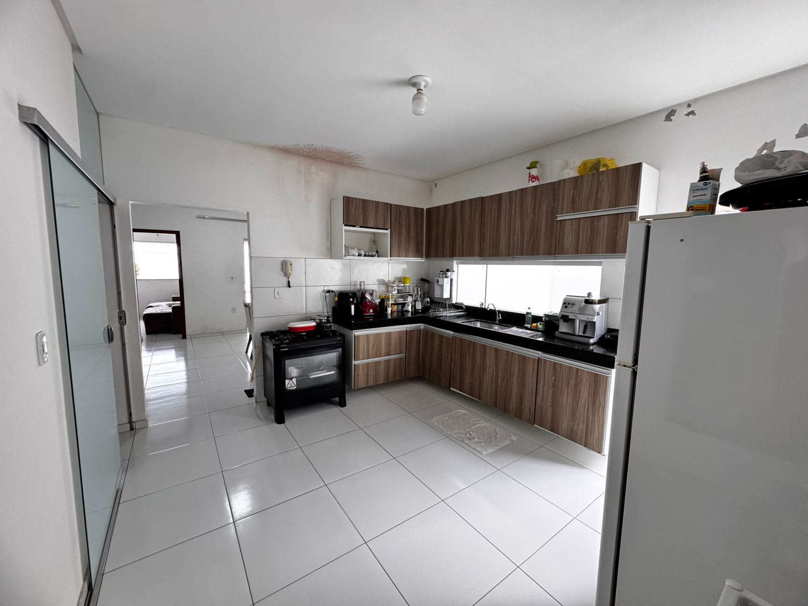 Vende Bela Casa no Antares