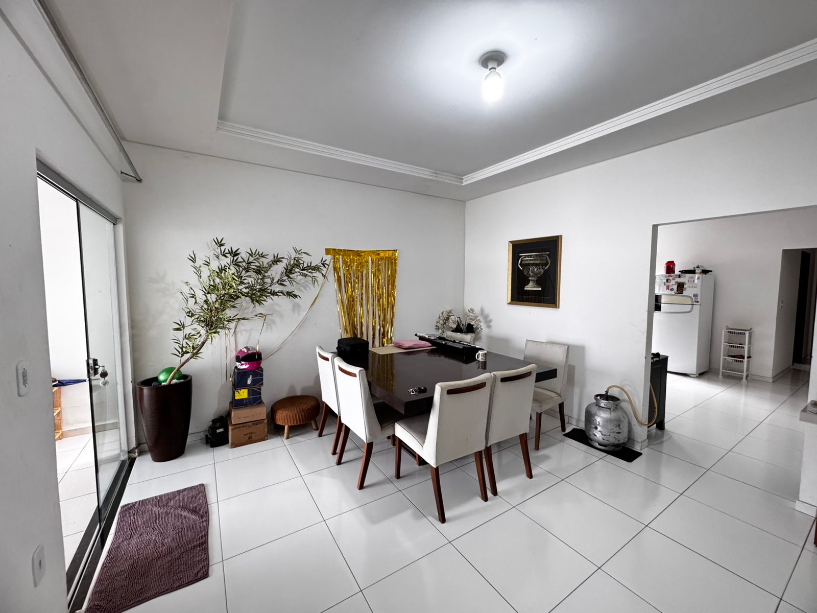 Vende Bela Casa no Antares