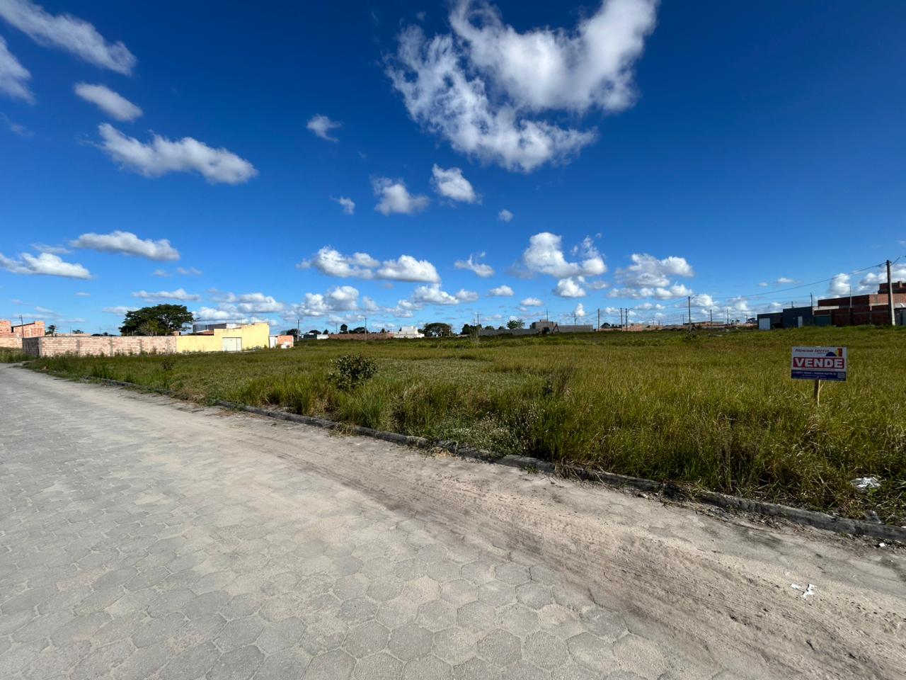 Vende Lote no Parque das Flores