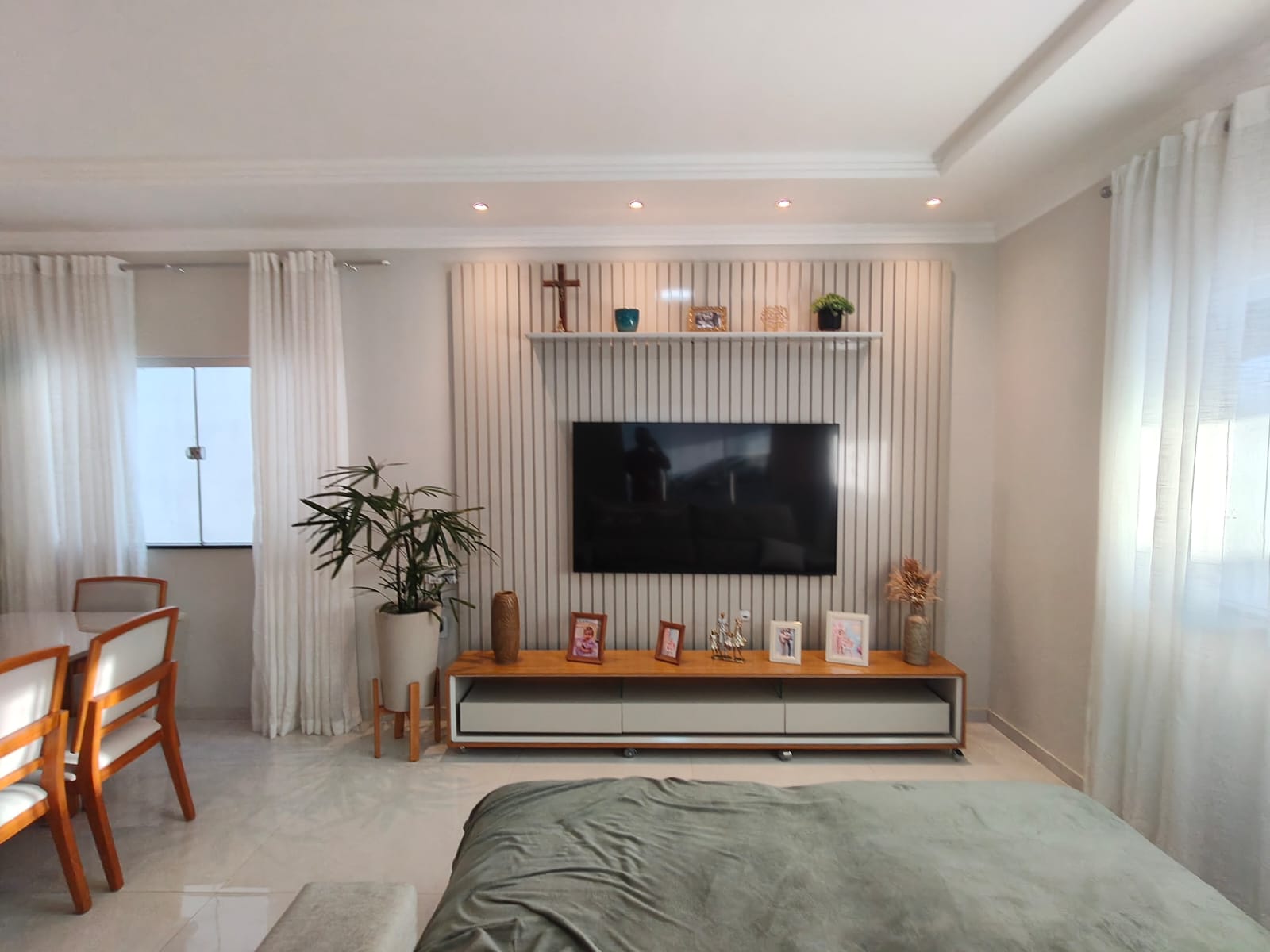 Excelente Casa no Colonial 