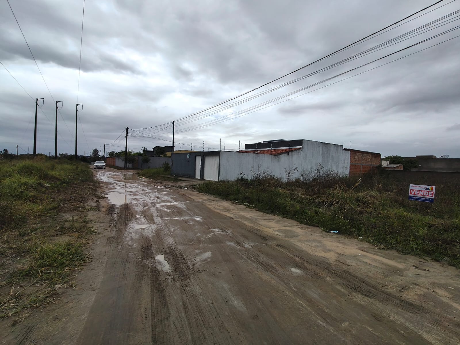 Vende Terreno no Santa Edvigies 