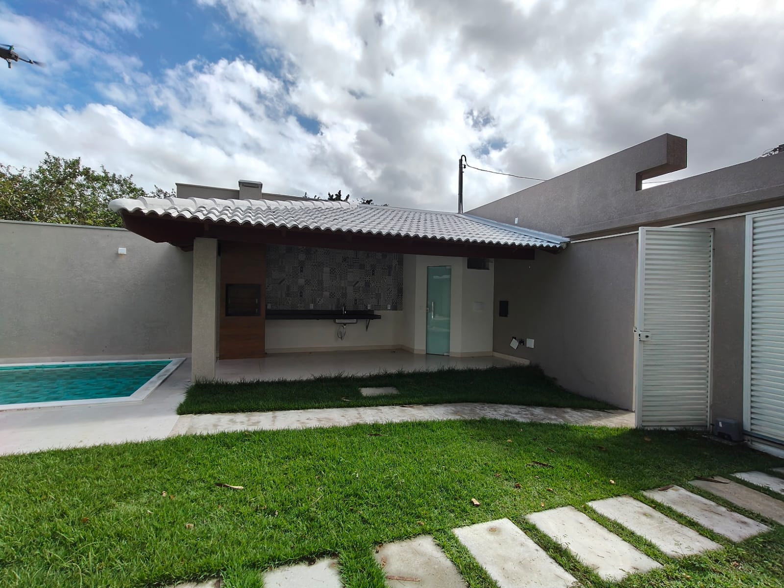 Vende Duplex no Vivendas Costa Azul