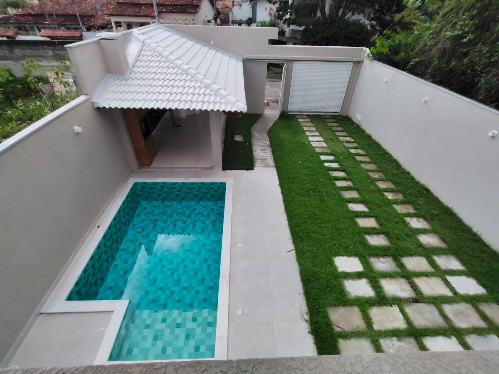 Vende Duplex no Vivendas Costa Azul