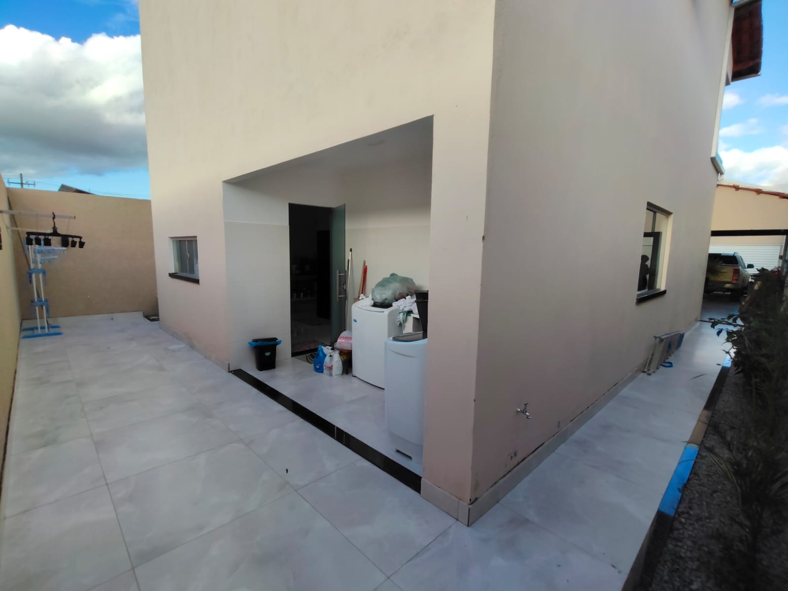 VENDE DUPLEX NO PARQUE DAS FLORES