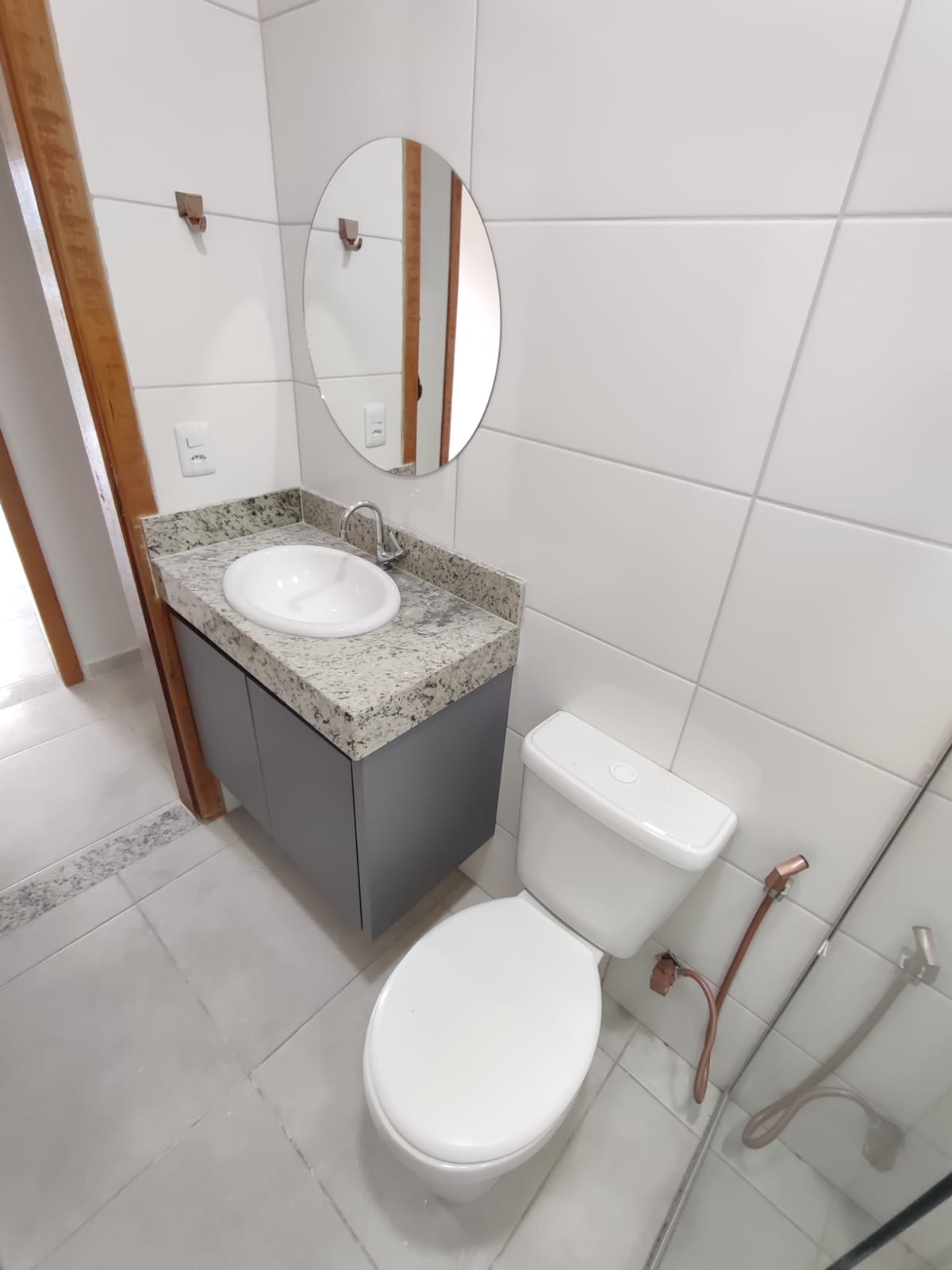 Aluga Apartamento Novo no Santa Lúcia