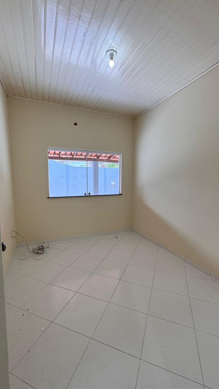 Aluga-se Casa no Centauro