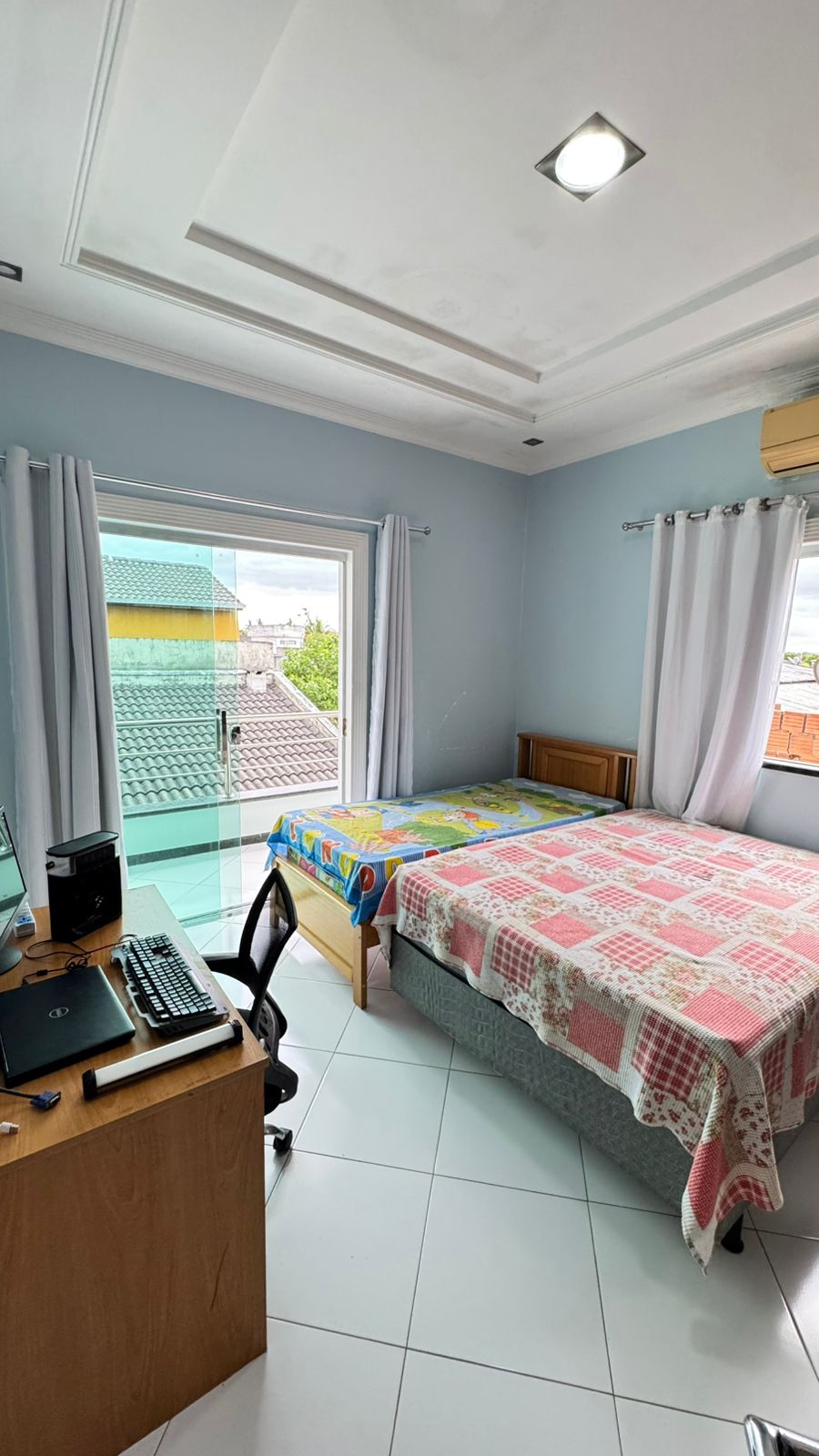 Vende Duplex Bairro Antares 