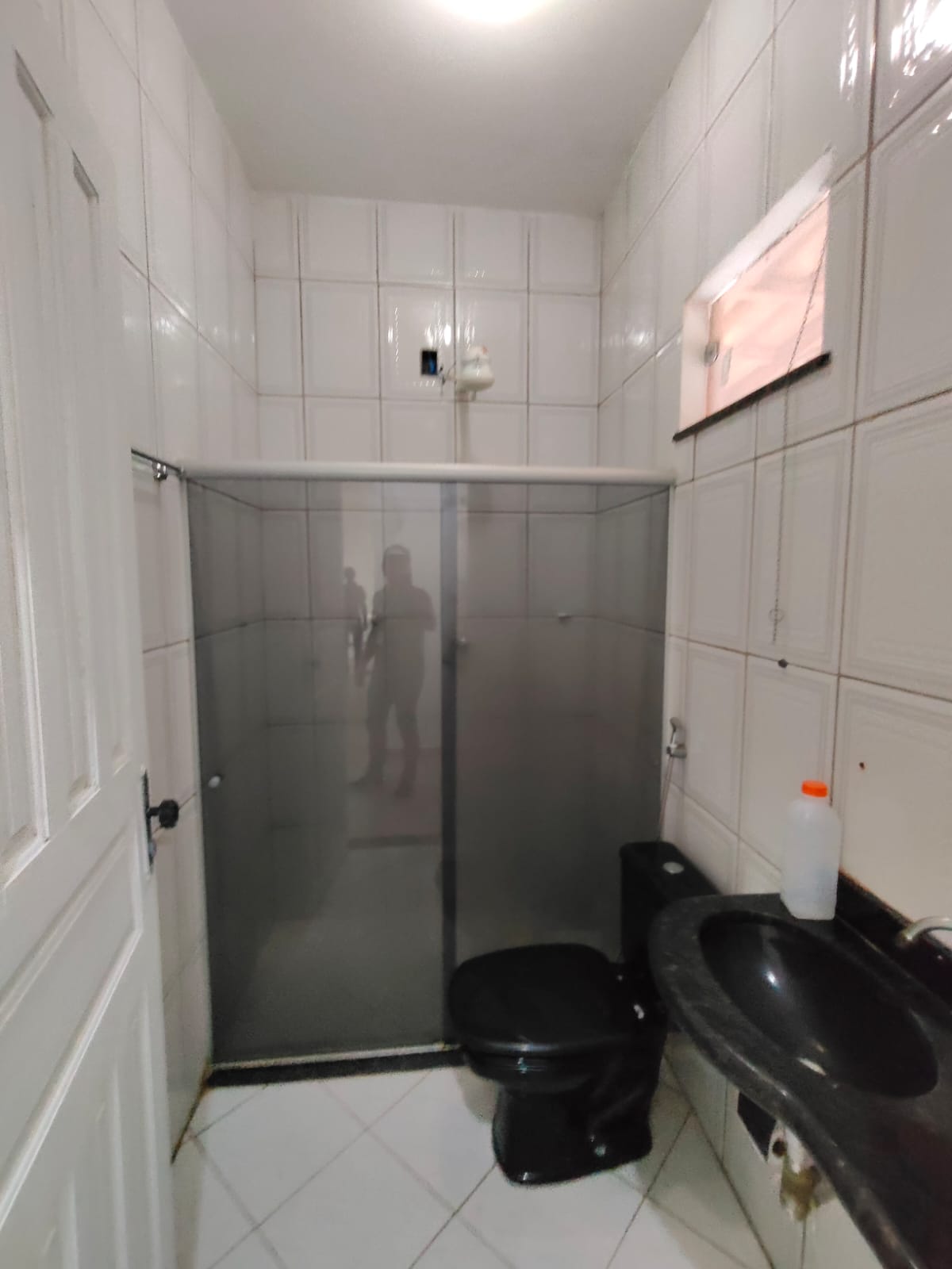 Vende Casa no Colonial 