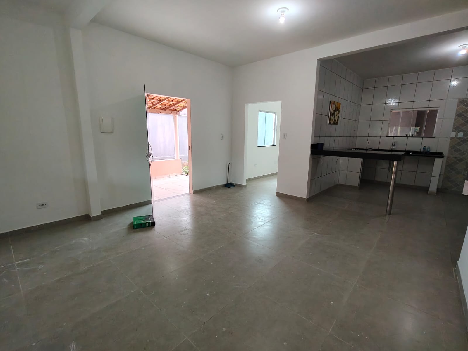 Vende Casa no Colonial 