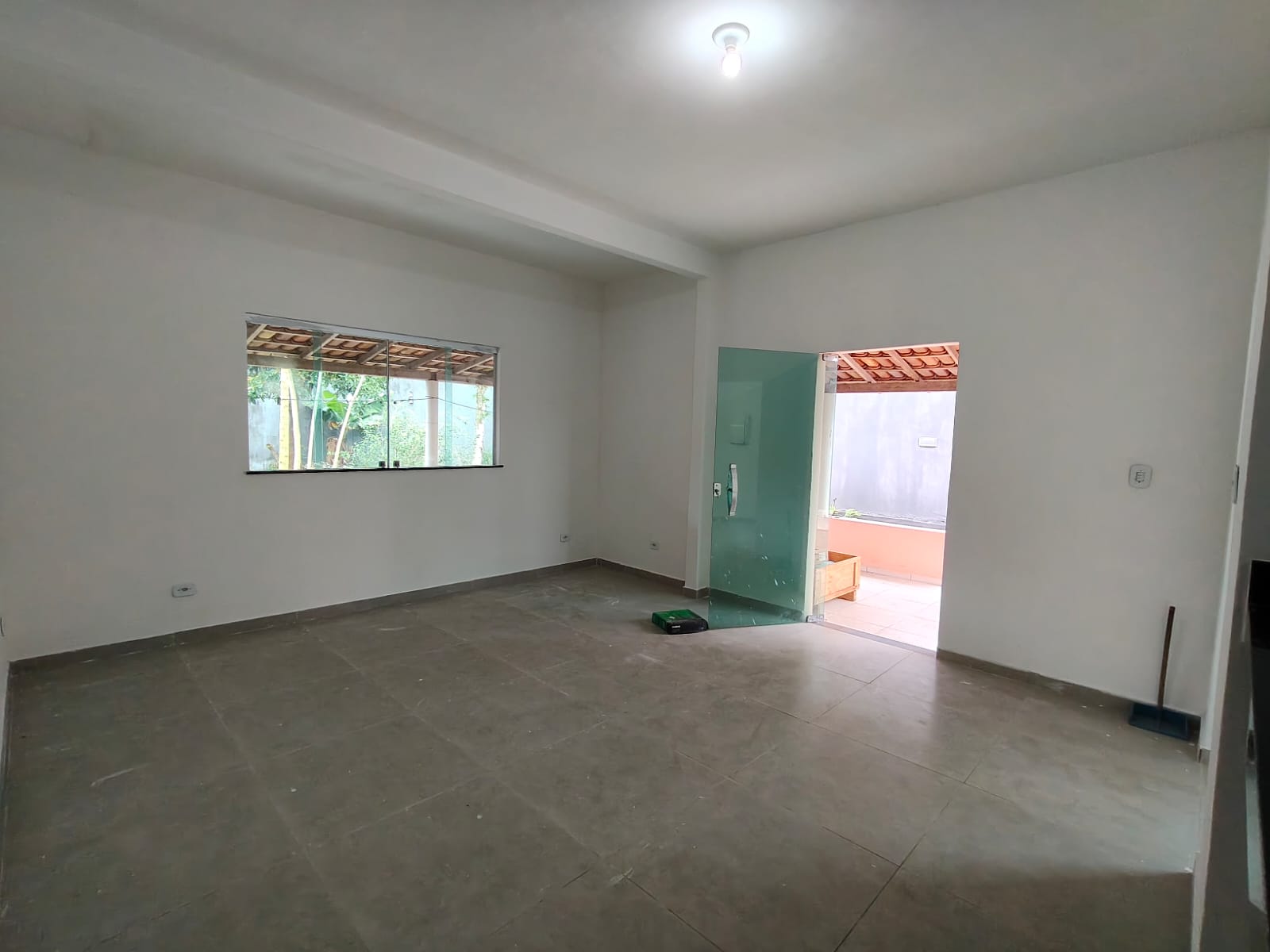 Vende Casa no Colonial 