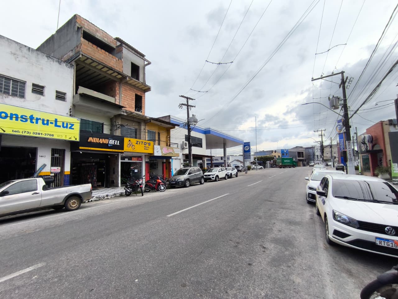 ALUGA SALAS COMERCIAIS NA AV SANTOS DUMONT 