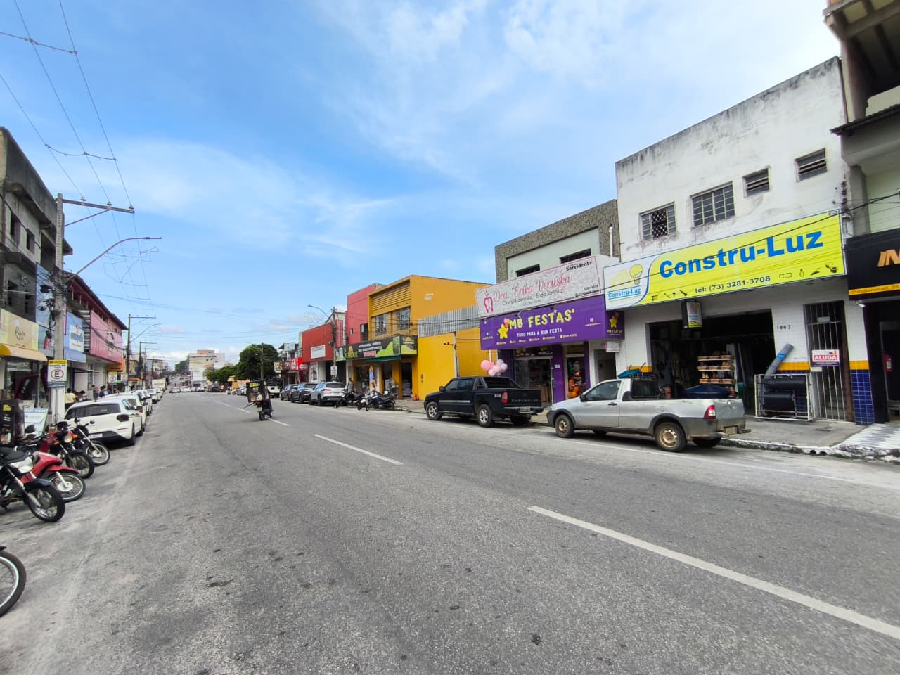 ALUGA SALAS COMERCIAIS NA AV SANTOS DUMONT 