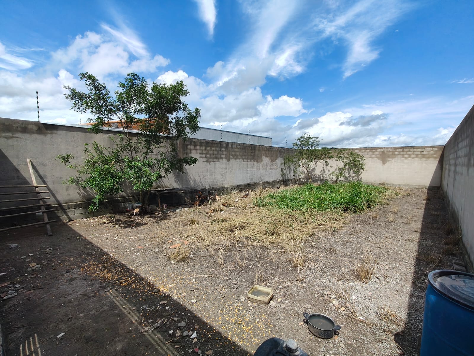 Vende Terreno Murado  Bairro Encanto das Águas