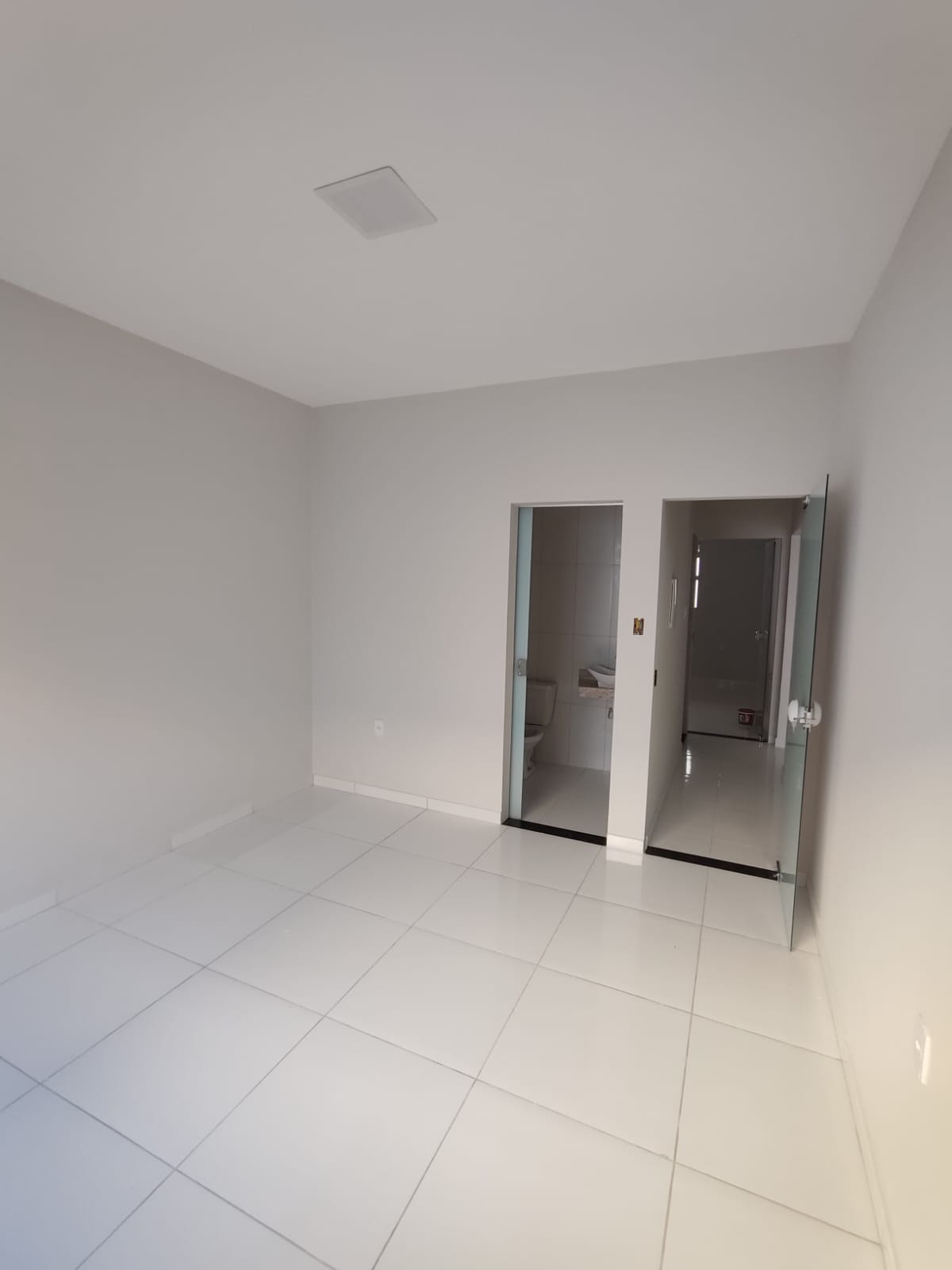 Aluga Casa em Condomínio no Vivendas Costa Azul