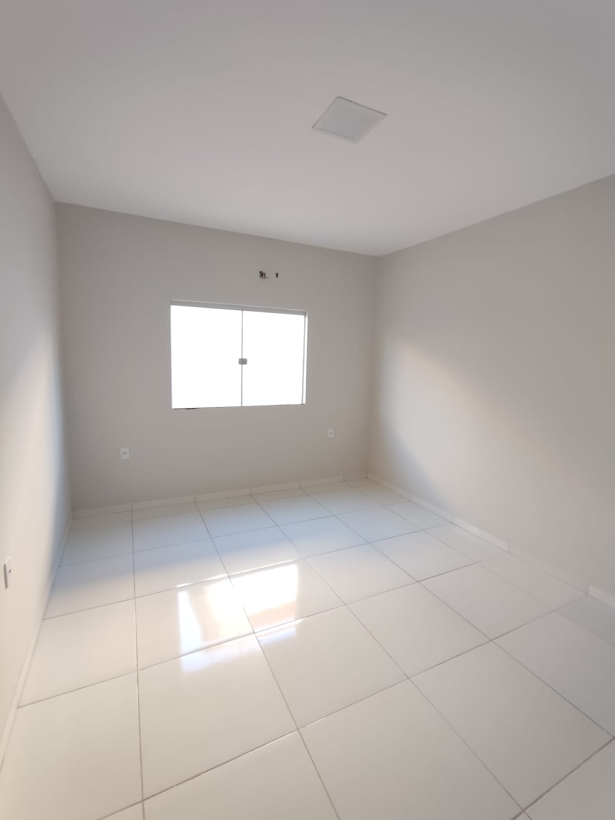 Aluga Casa em Condomínio no Vivendas Costa Azul