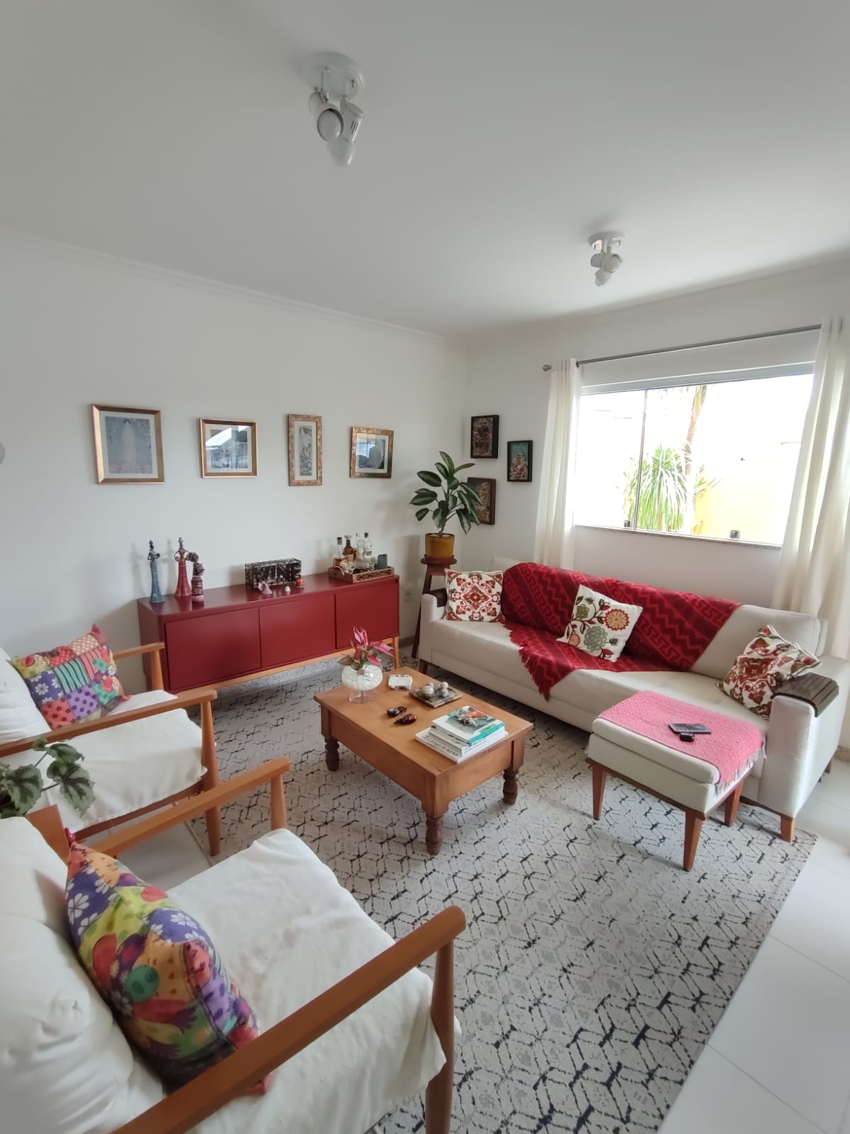 Vende Casa no Jardins das Acácias