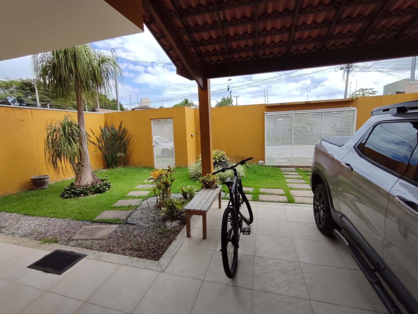 Vende Casa no Jardins das Acácias