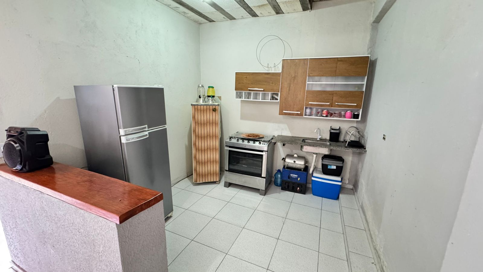 Vende casa no Bairro Santa Lúcia 