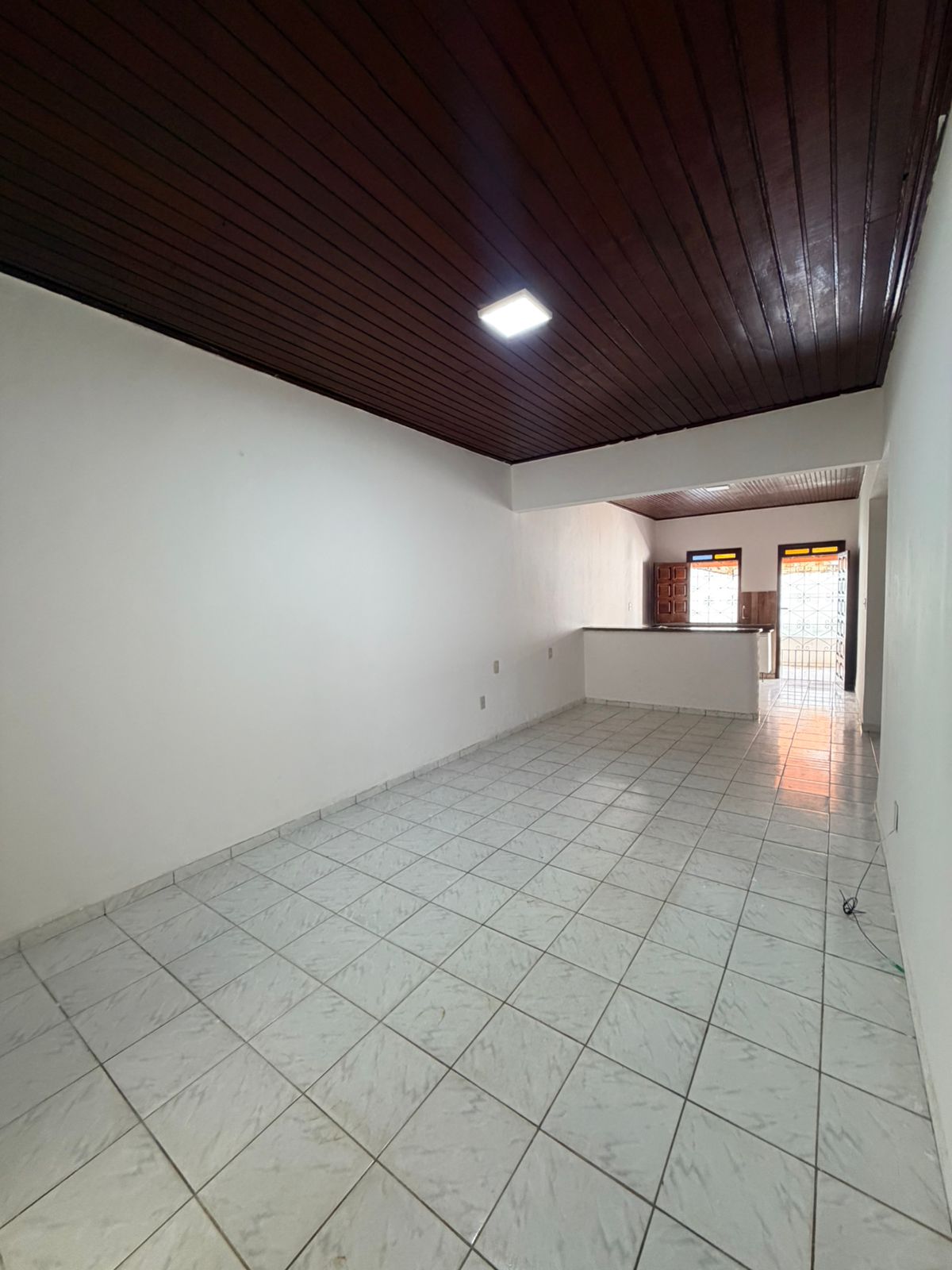 Aluga Casa no Bairro Santa Lucia 