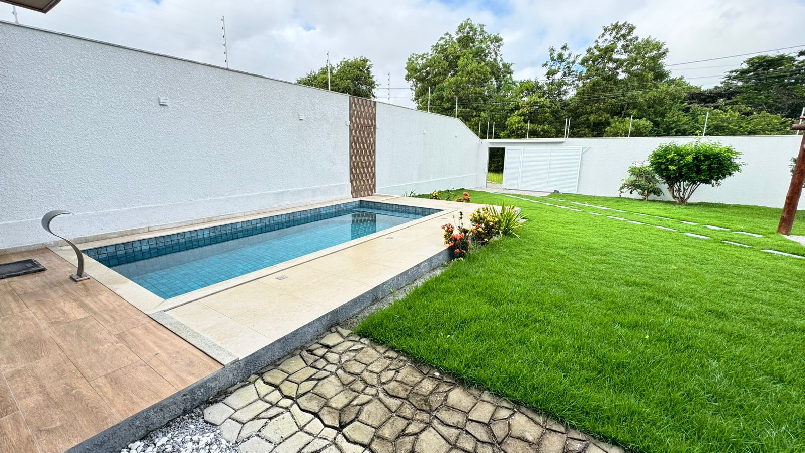 VENDE CASA NO BAIRRO ANTARES 