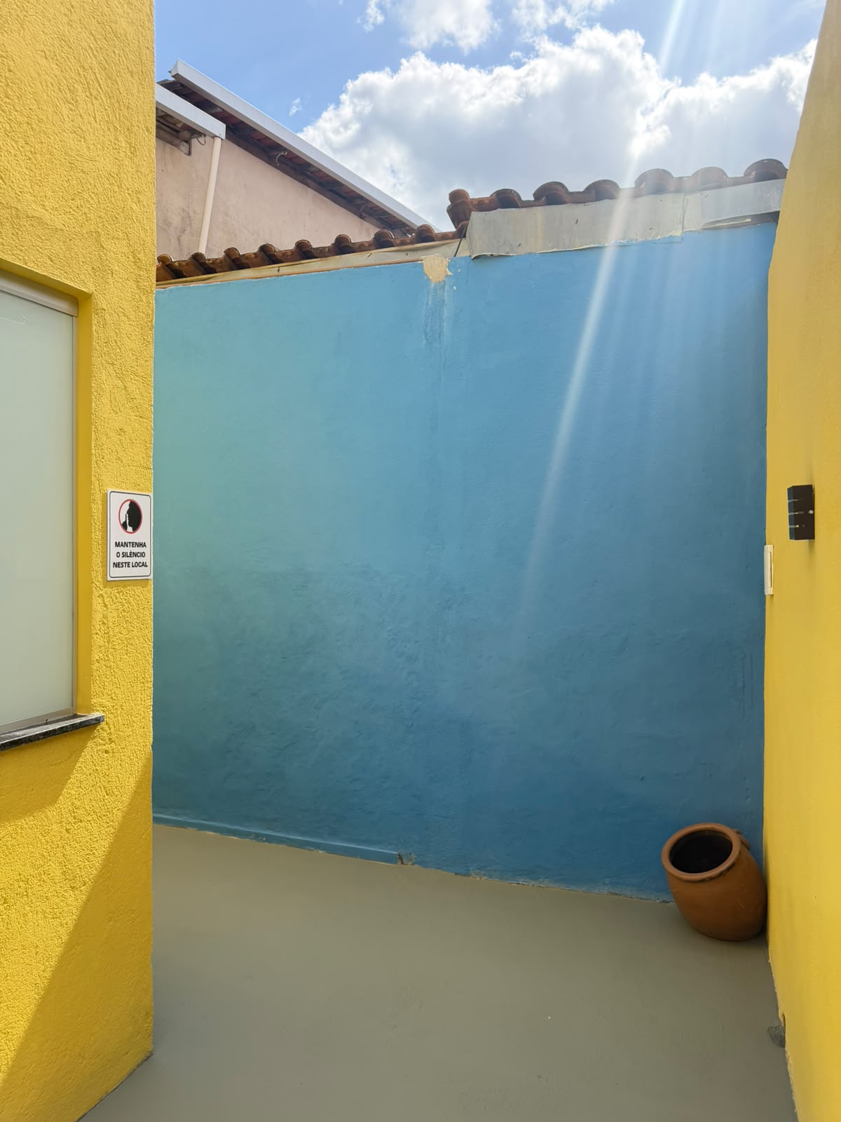 Aluga Ótimas Kitnets Mobiliadas no Centro em Eunápolis BA