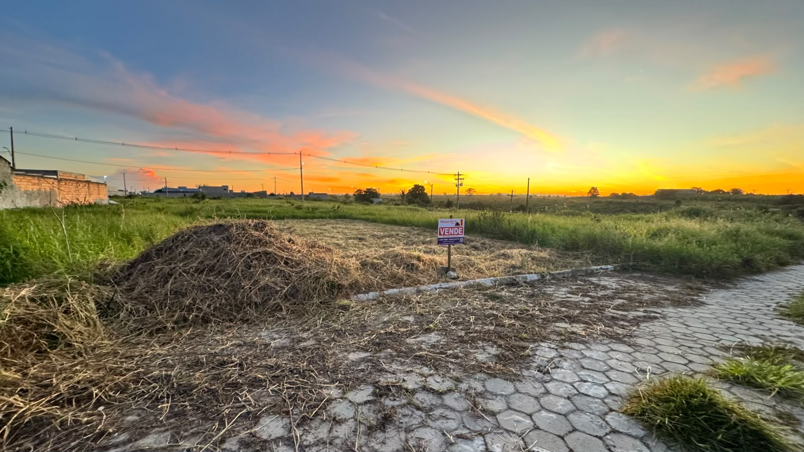 VENDE TERRENO NO AMÉRICA III
