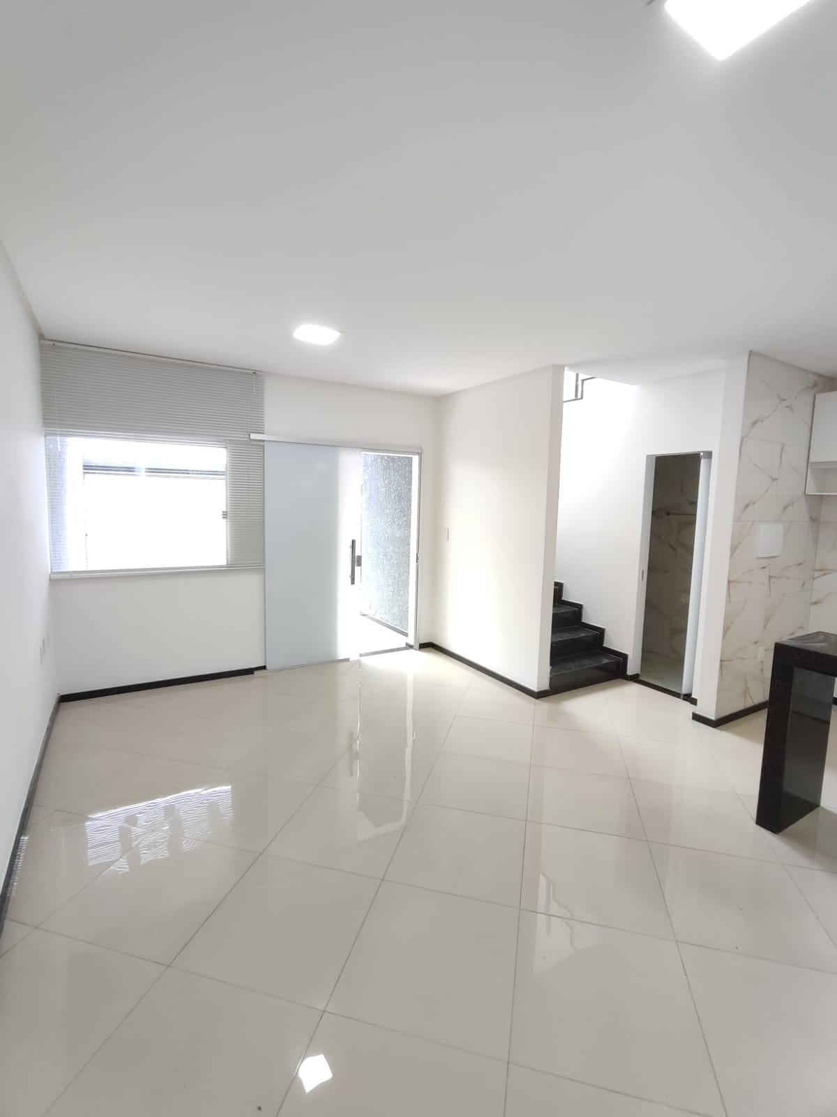 Aluga Casa Duplex no Antares